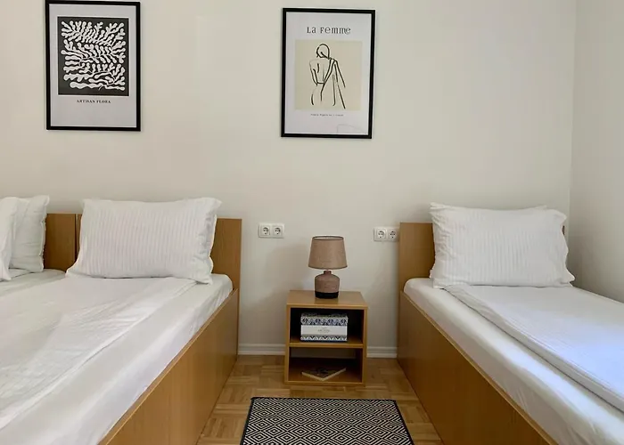 Ponte Paradiso Apartment